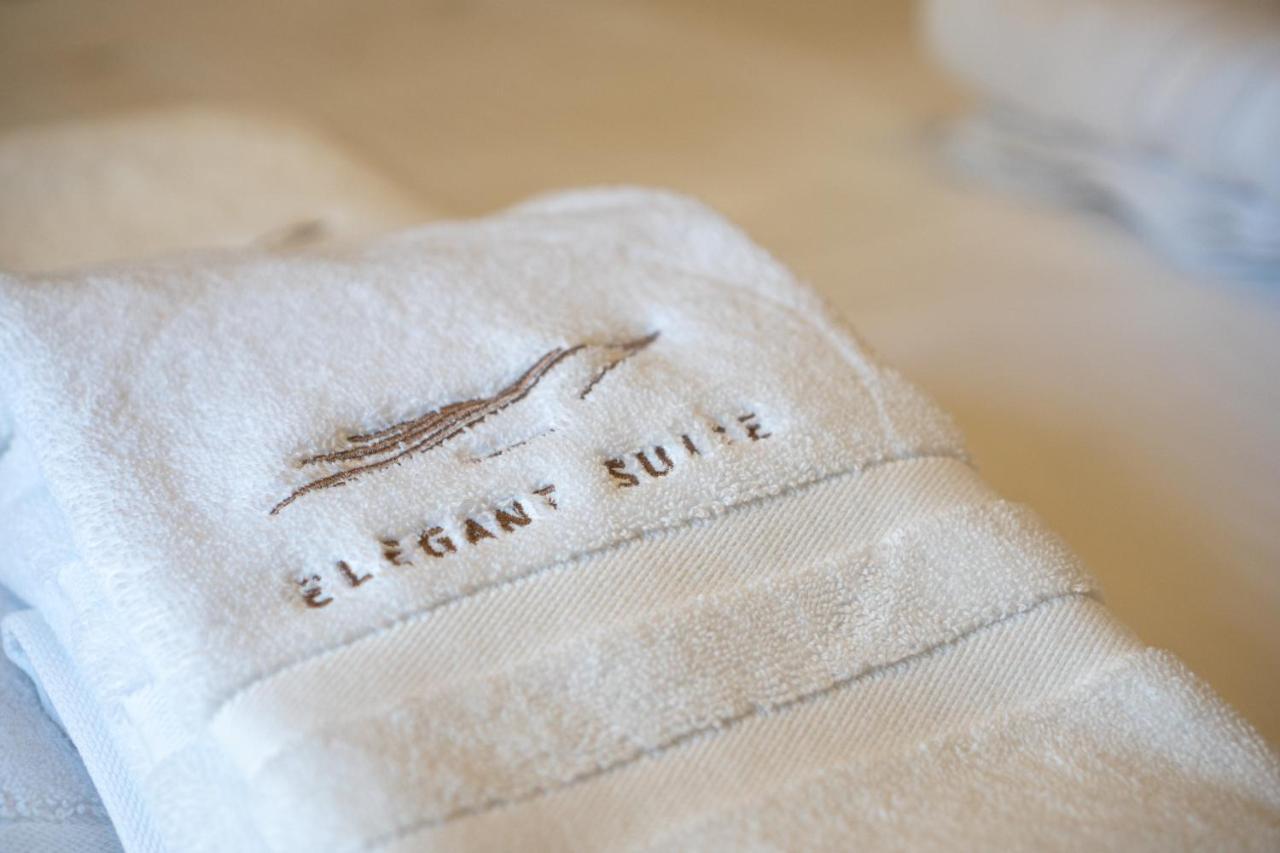 Elegant Suite - Pire Dış mekan fotoğraf